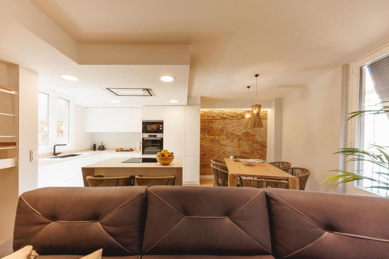 Bravissimo Cort Reial Duplex, Spacious With 3 Bedrooms Girona Exterior photo