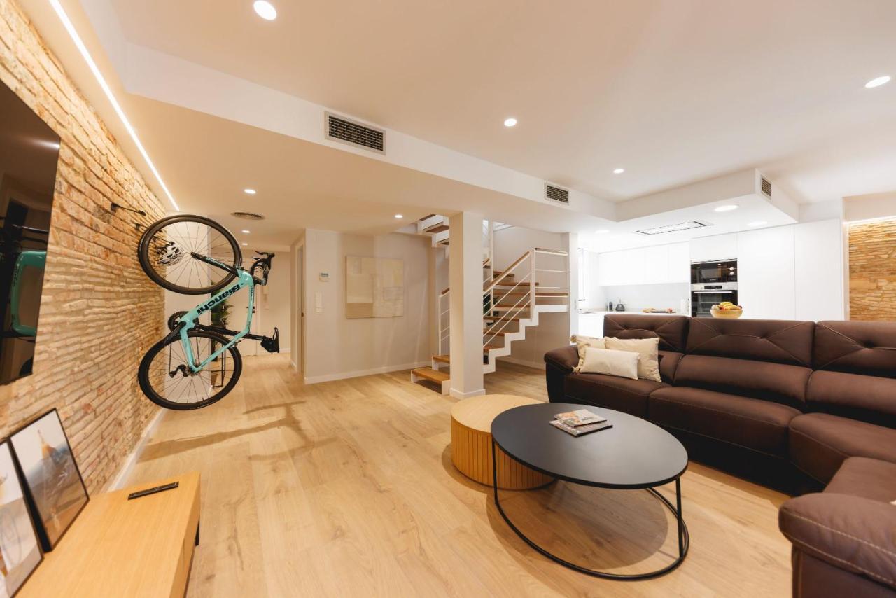 Bravissimo Cort Reial Duplex, Spacious With 3 Bedrooms Girona Exterior photo