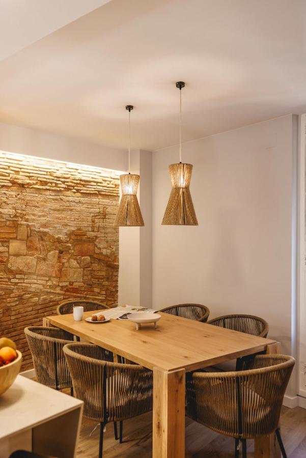 Bravissimo Cort Reial Duplex, Spacious With 3 Bedrooms Girona Exterior photo