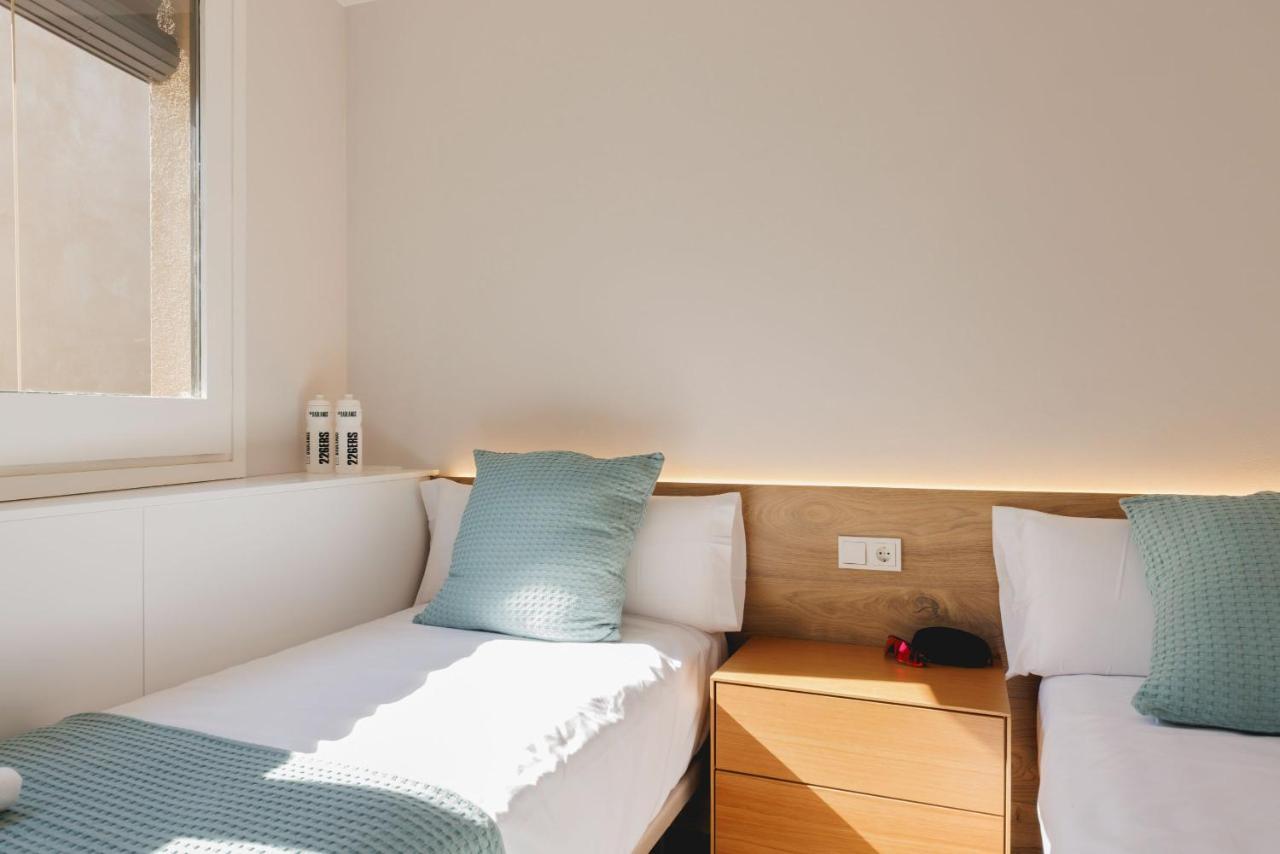 Bravissimo Cort Reial Duplex, Spacious With 3 Bedrooms Girona Exterior photo